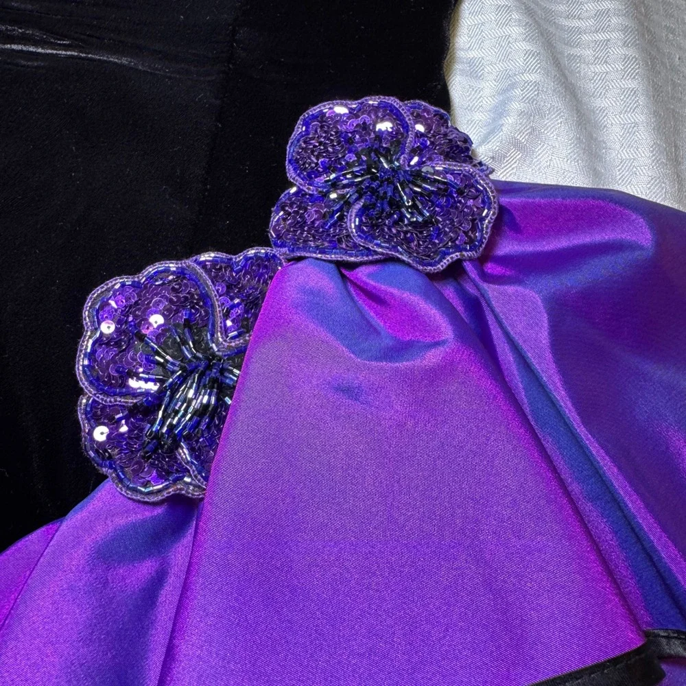 Vintage New Leaf 80s Black Velvet Purple Ruffle Beaded Floral Cocktail Dress 4 - Picture 7 of 10